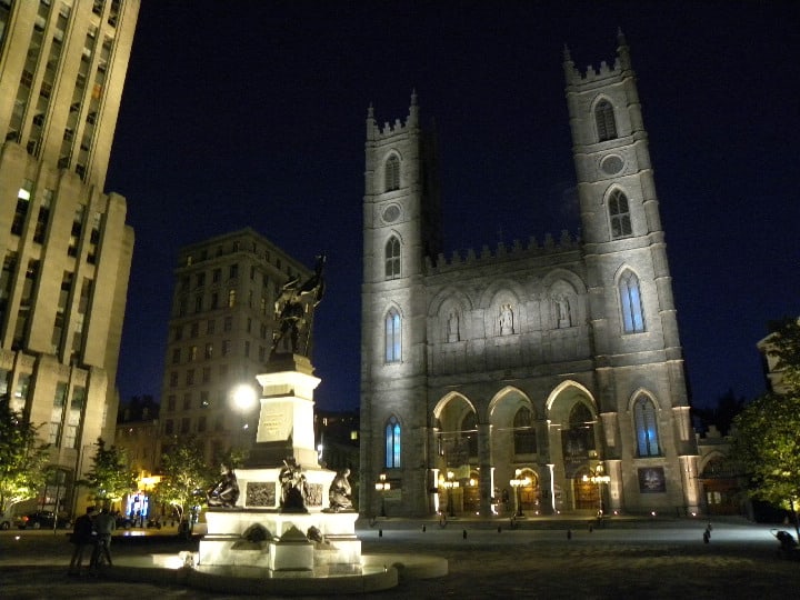 essay on notre hurt scathe