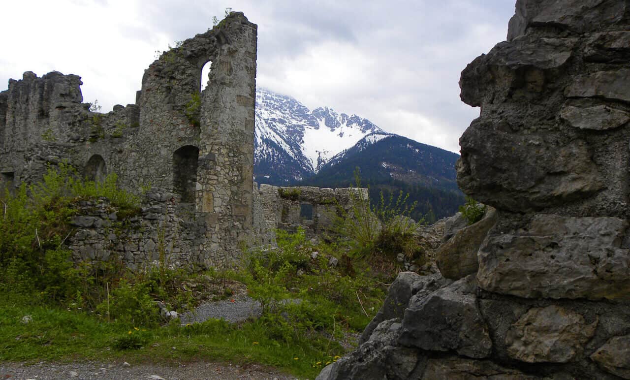 the Ehrenberg Castle Ensemble, Reutte