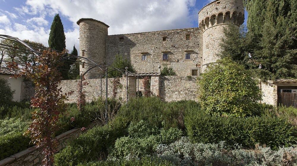 Castello di Meleto. A trip through the hilltowns of Tuscany