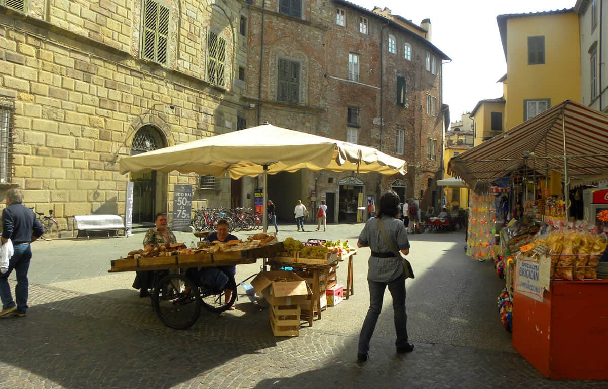 What to Do in Lucca Italy