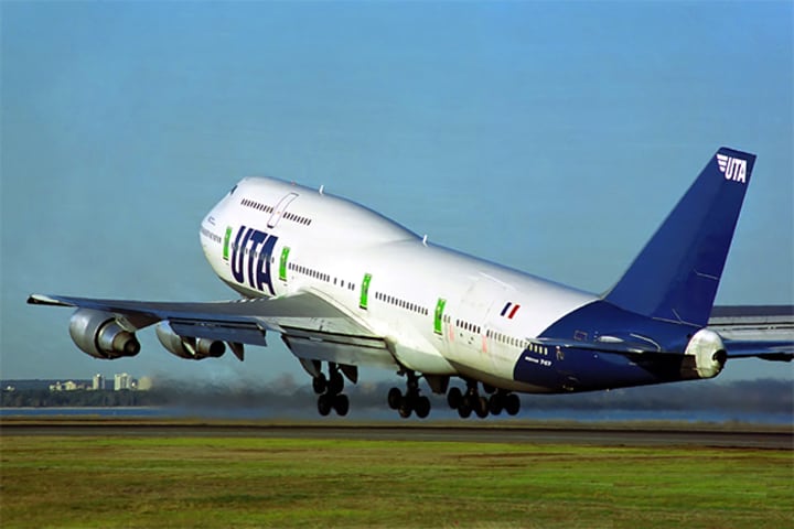 UTA-747. Plane travel and the real "Dick Move"