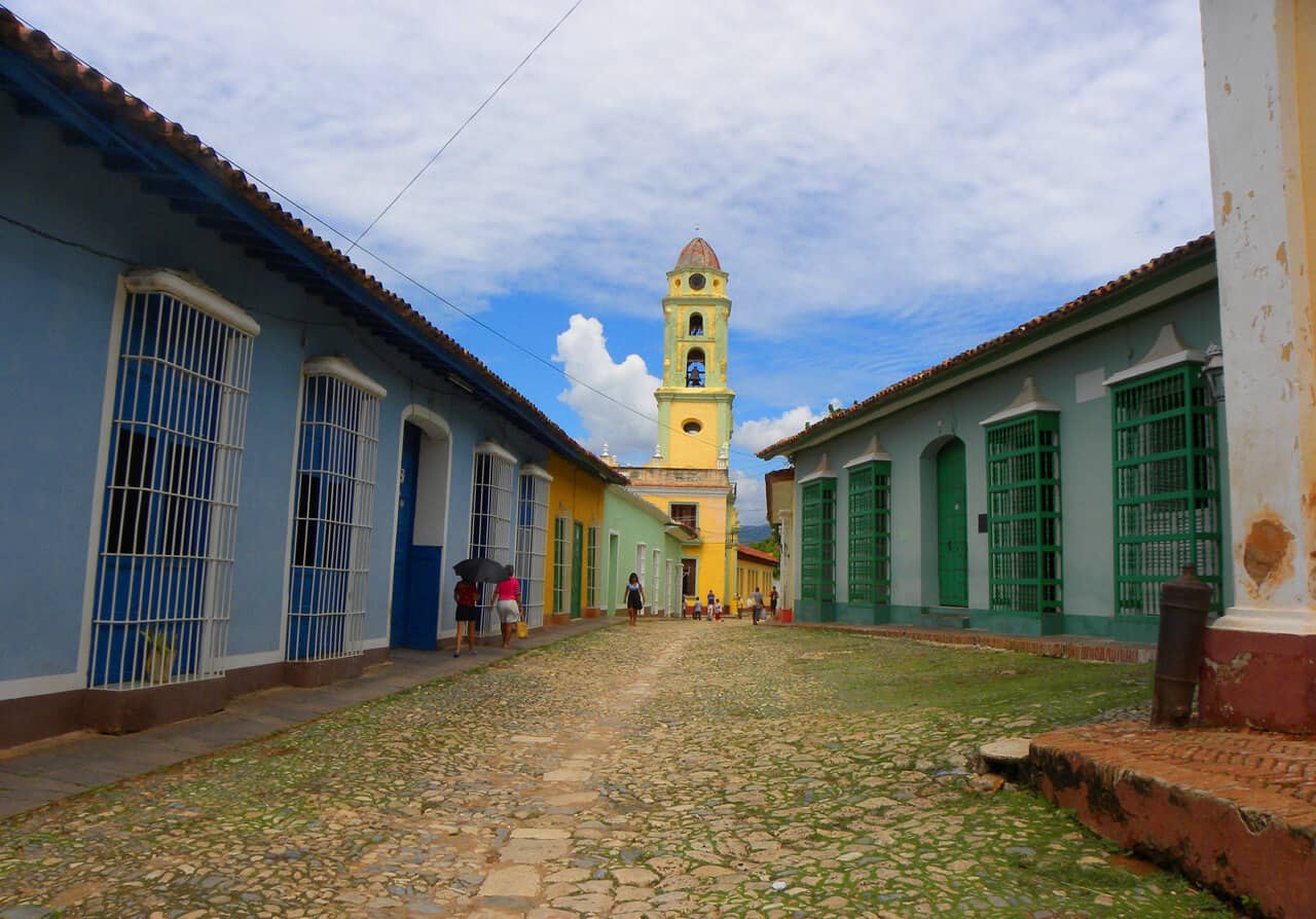 colours in Trinidad, Cuba