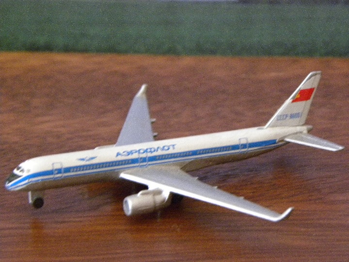 Aeroflot TU204 model plane