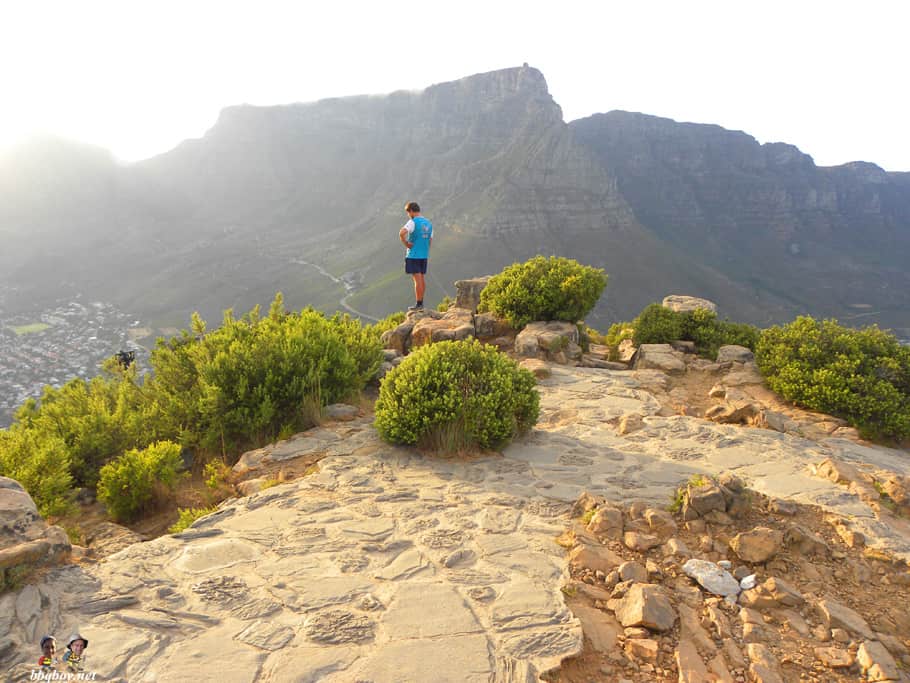 views-of-table-mountain-from-lions-head
