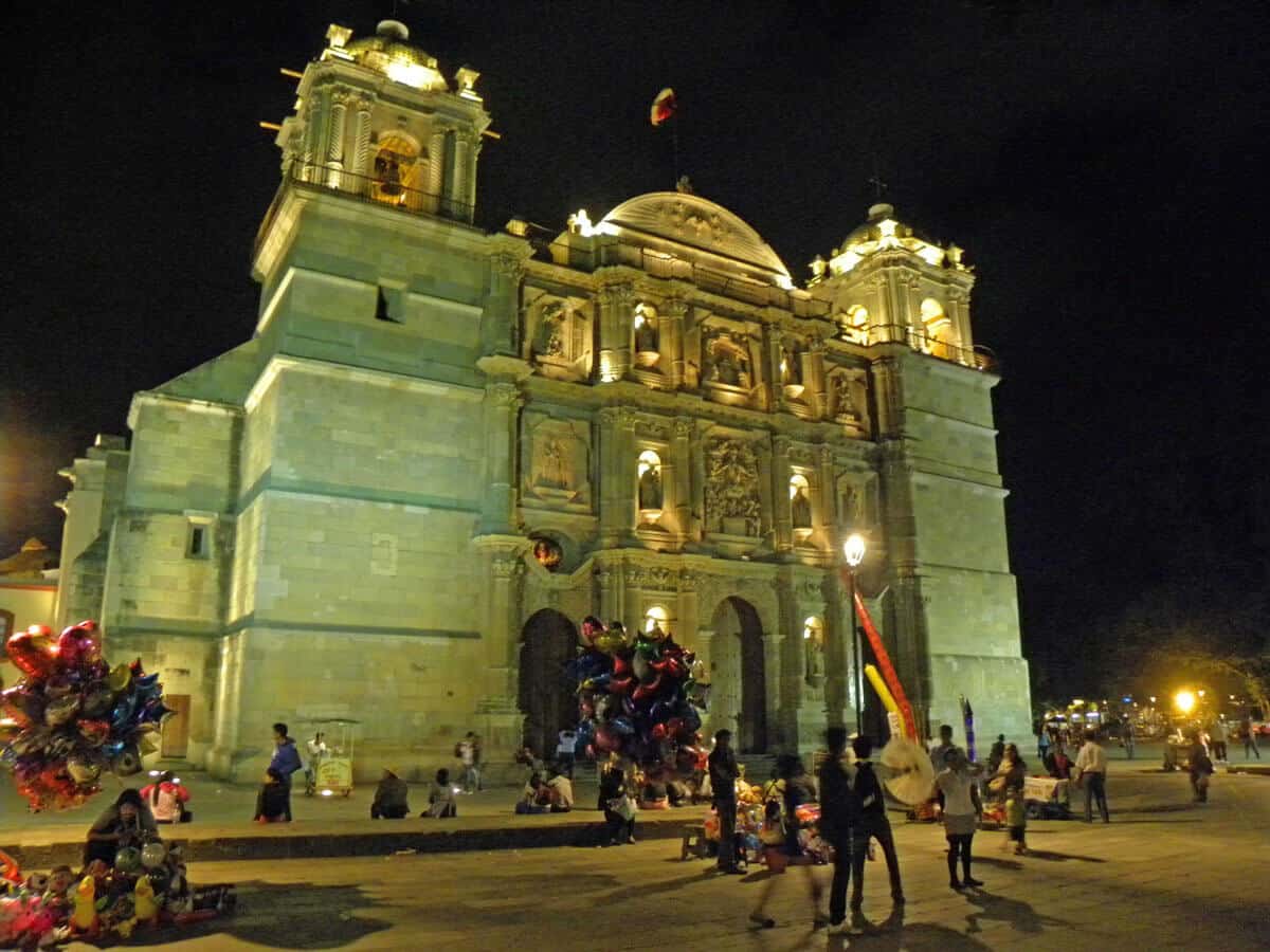 Oaxaca Cathedral. Why you should visit Oaxaca (despite a few things…)