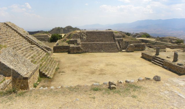 Why you HAVE to visit Monte Alban
