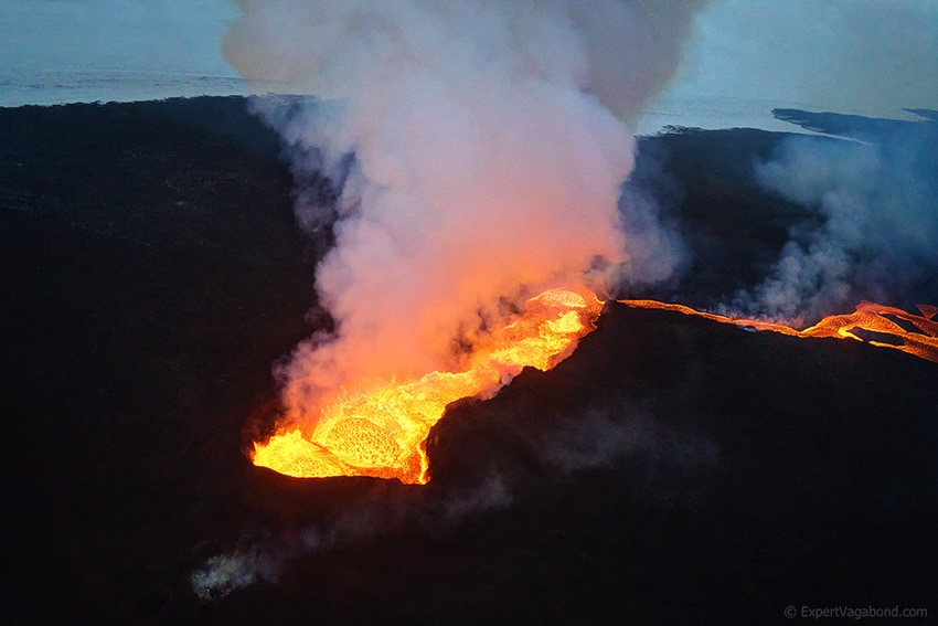 Holuhraun volcano. 20 Views from a Plane Window