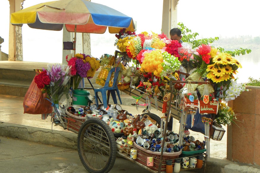 Markets and crazy thing on wheels in Nong Khai