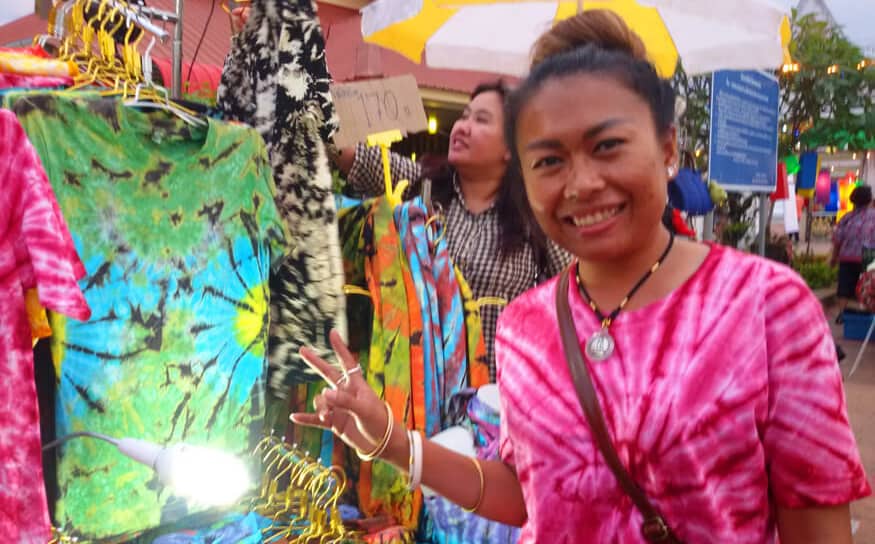 Saturday night market in Nong Khai