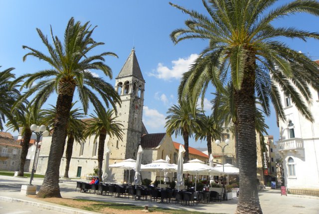 A Day Trip to Trogir, Croatia - The Travels of BBQboy and Spanky