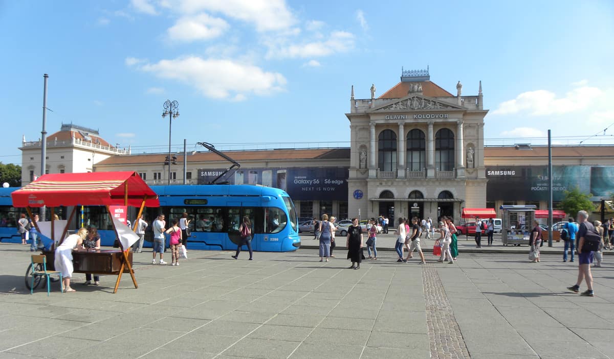 train station in Zagreb