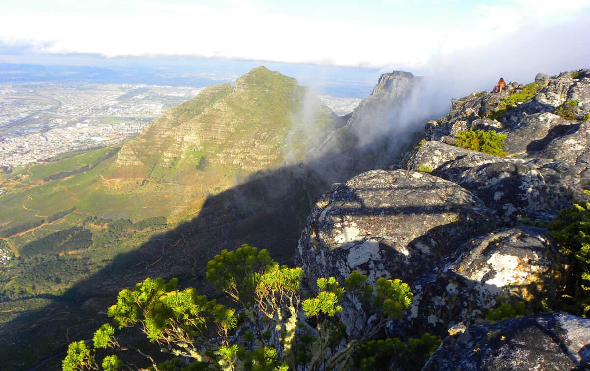 clouds on Table mountain