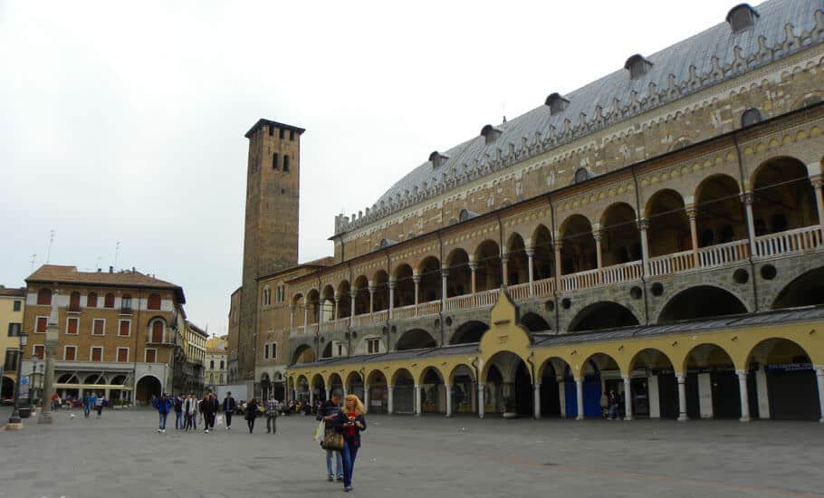 Palazzo della Ragione, Padua (Padova). How we saved Big Bucks on Airbnb using Padua (Padova) as a base in the Veneto region