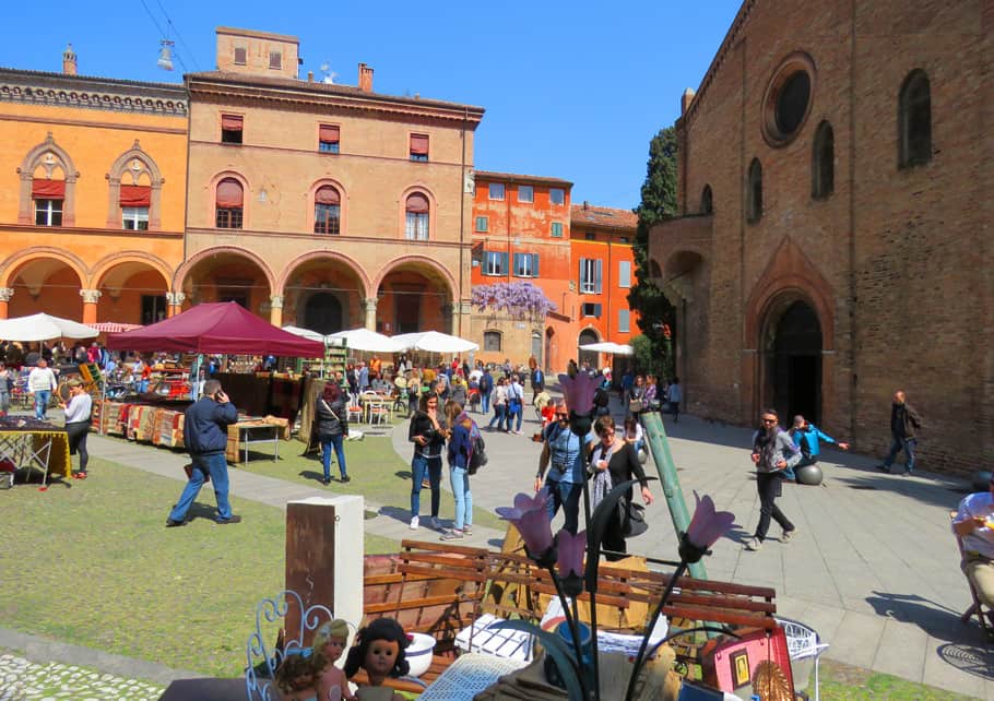 Basilica de Santo Stefano, Bologna