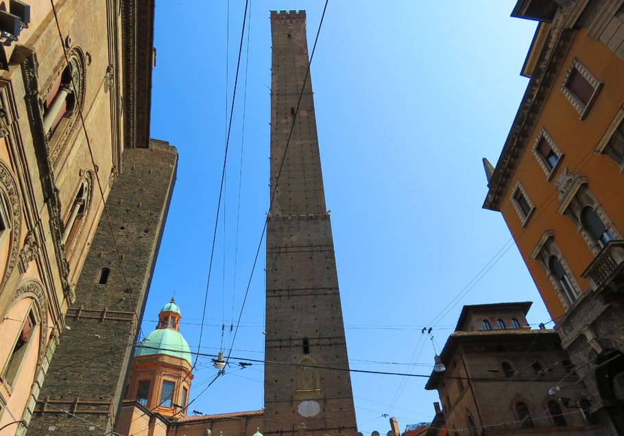 Torree degli Asinelli, Bologna.