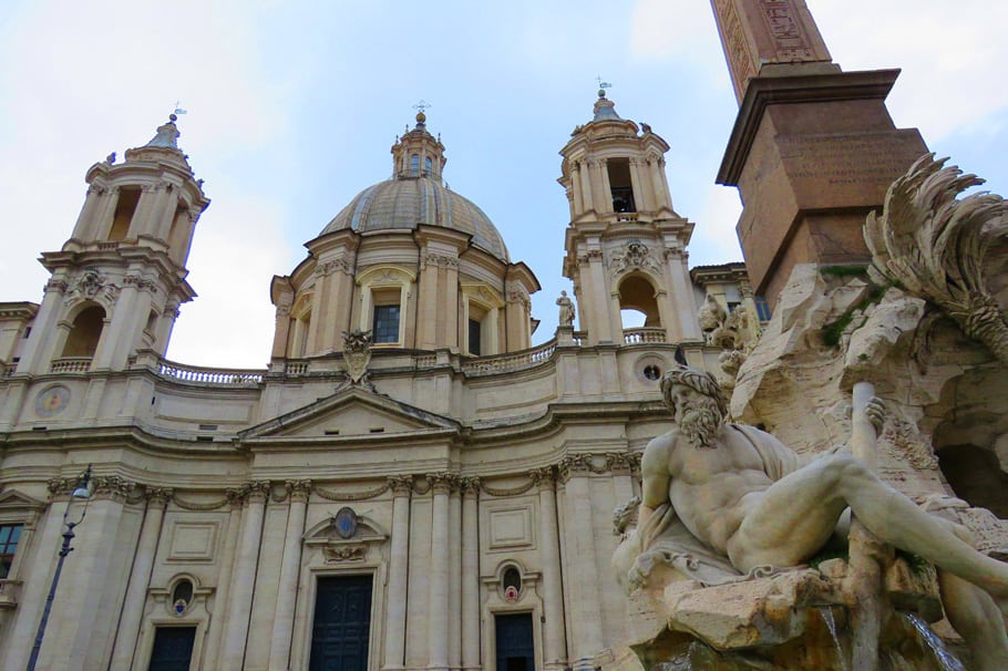 Piazza Navano. Forget everything you’ve read because Rome is Incredible