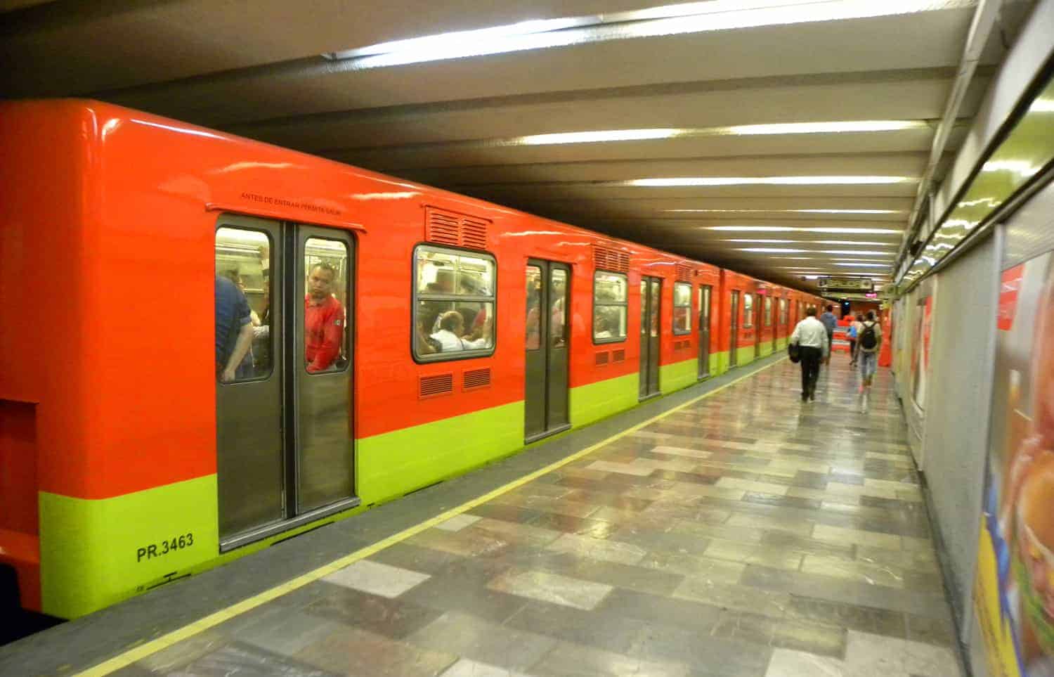 Mexico city metro