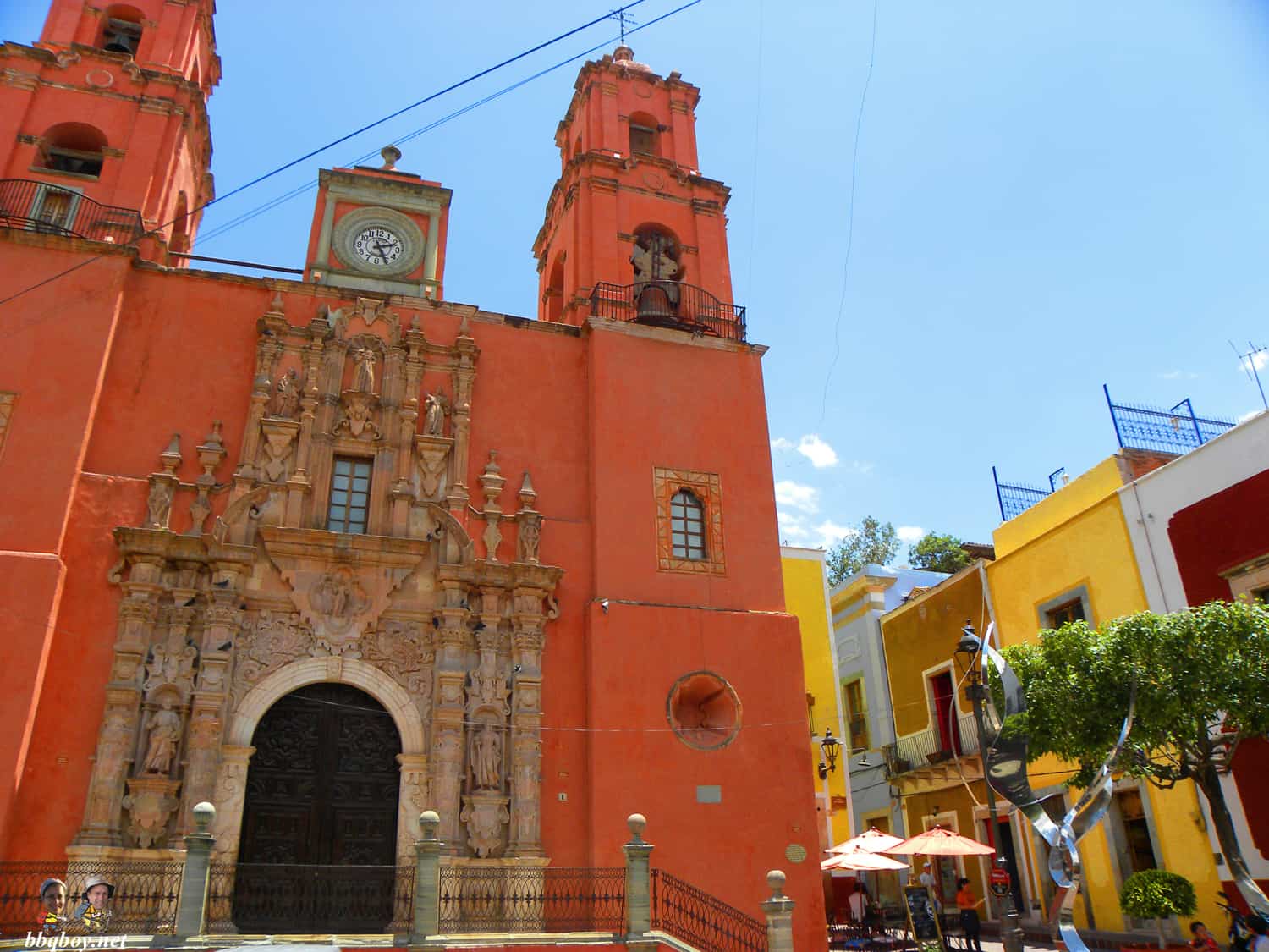 Iglesia rosa-guanajuato-mexico