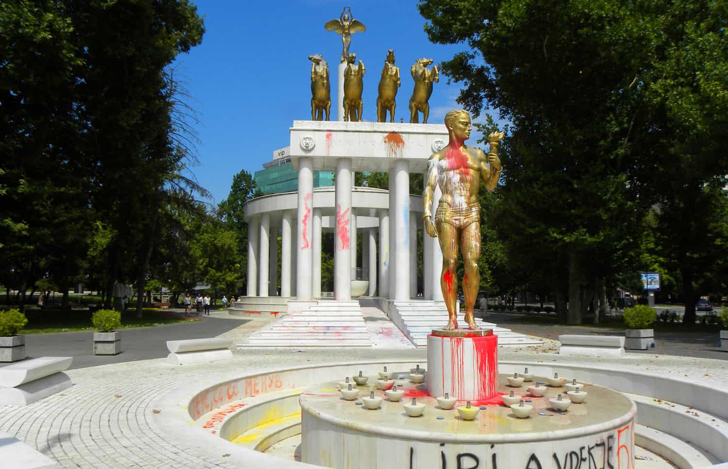 statues in Skopje