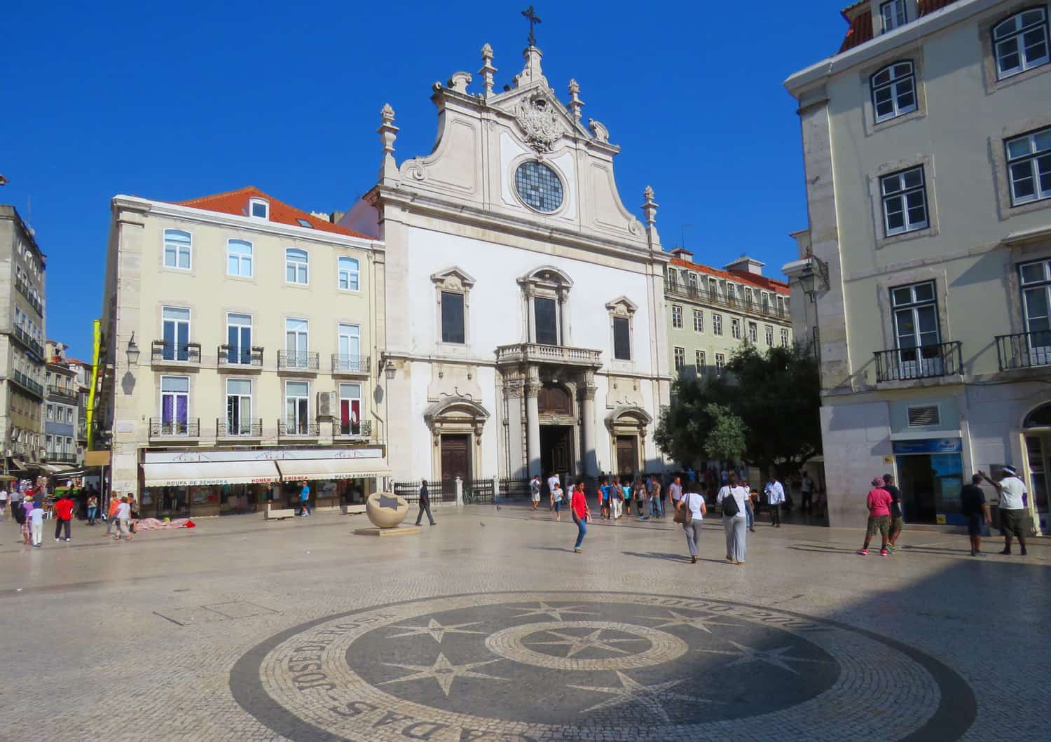 Igreja de São Domingos. Photo Essay on Lisbon, Portugal. And why we were happy to leave…