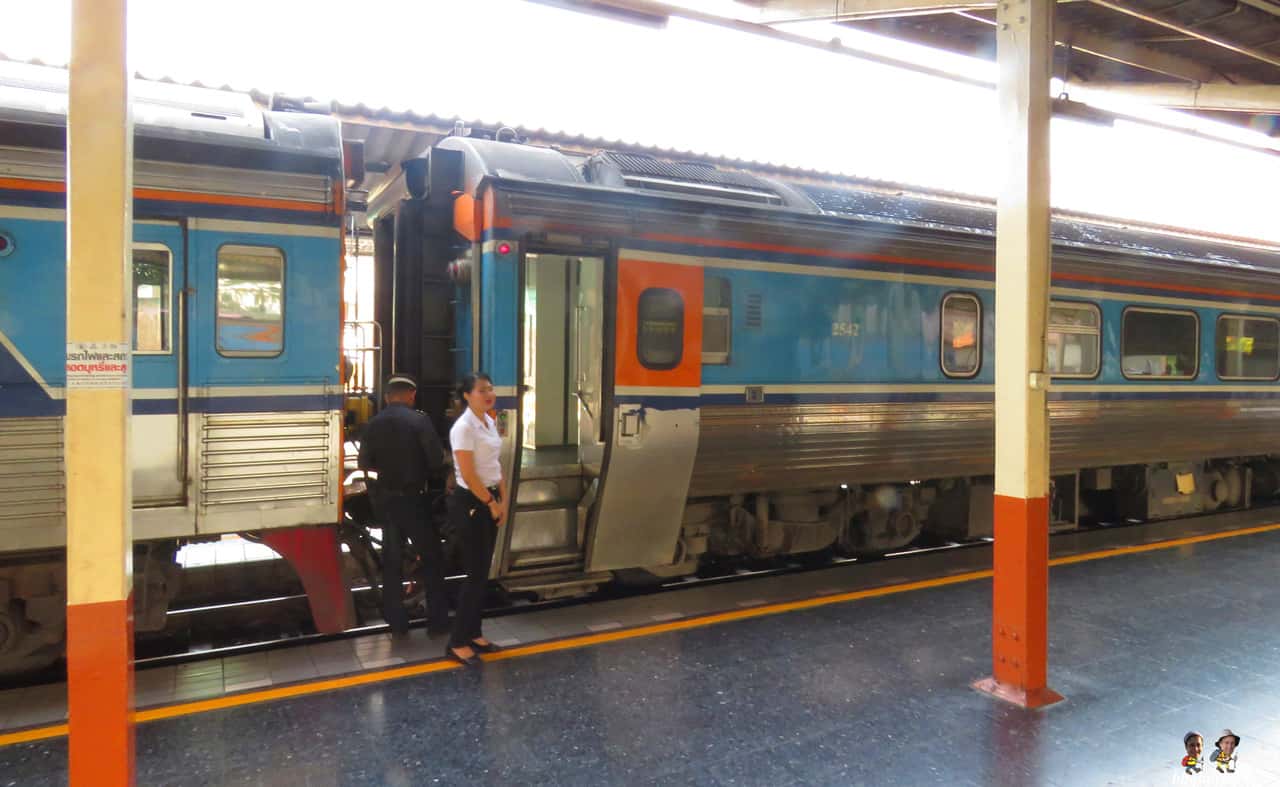 train. Getting from Chiang Mai to Sukhothai. And where to stay