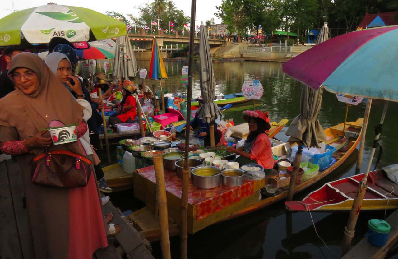 Klonghae Floating Market, Hat Yai