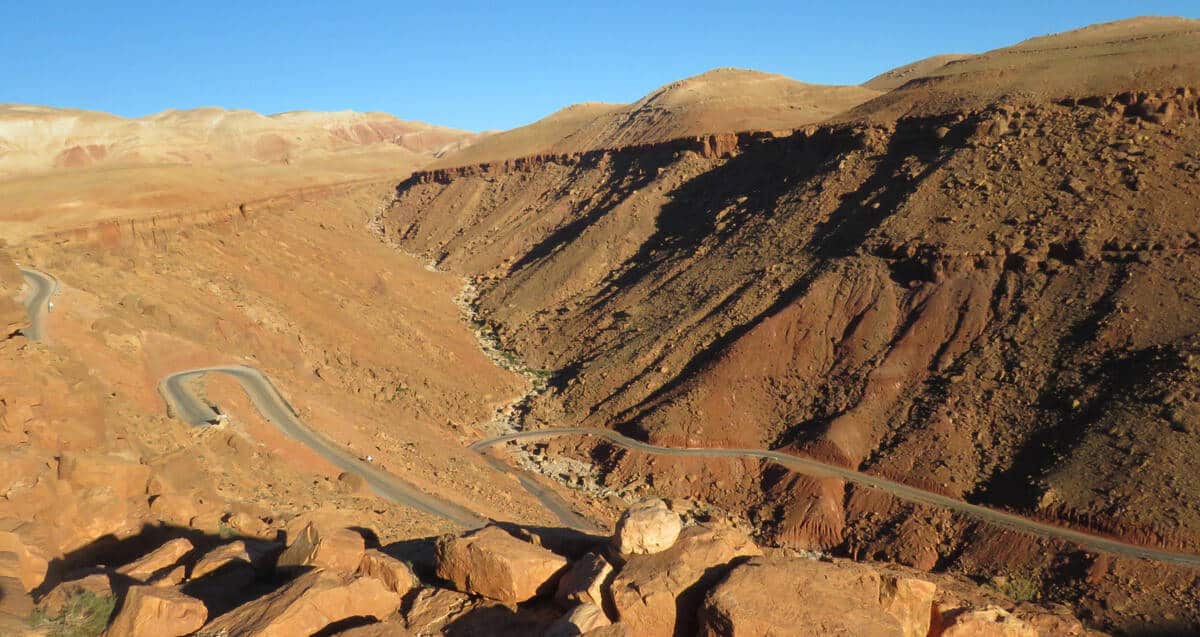 Getting from Marrakech to Ait Benhaddou. And Highlights along the way.