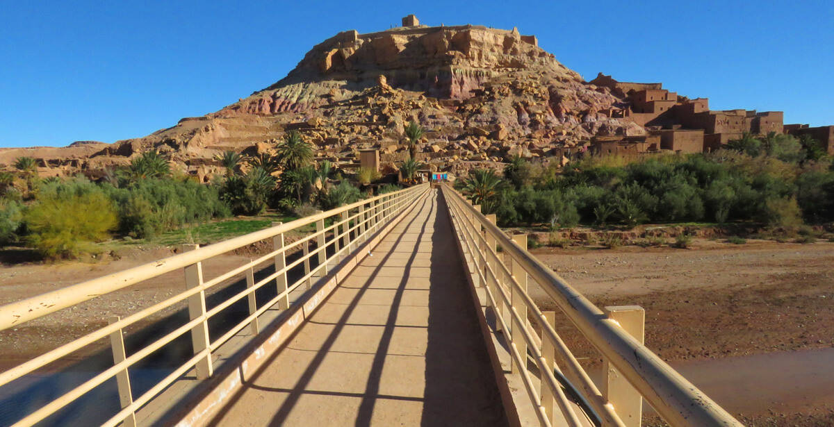 Ait Benhaddou. Ait Benhaddou or Ouarzazate? Where to stay and how much time to spend