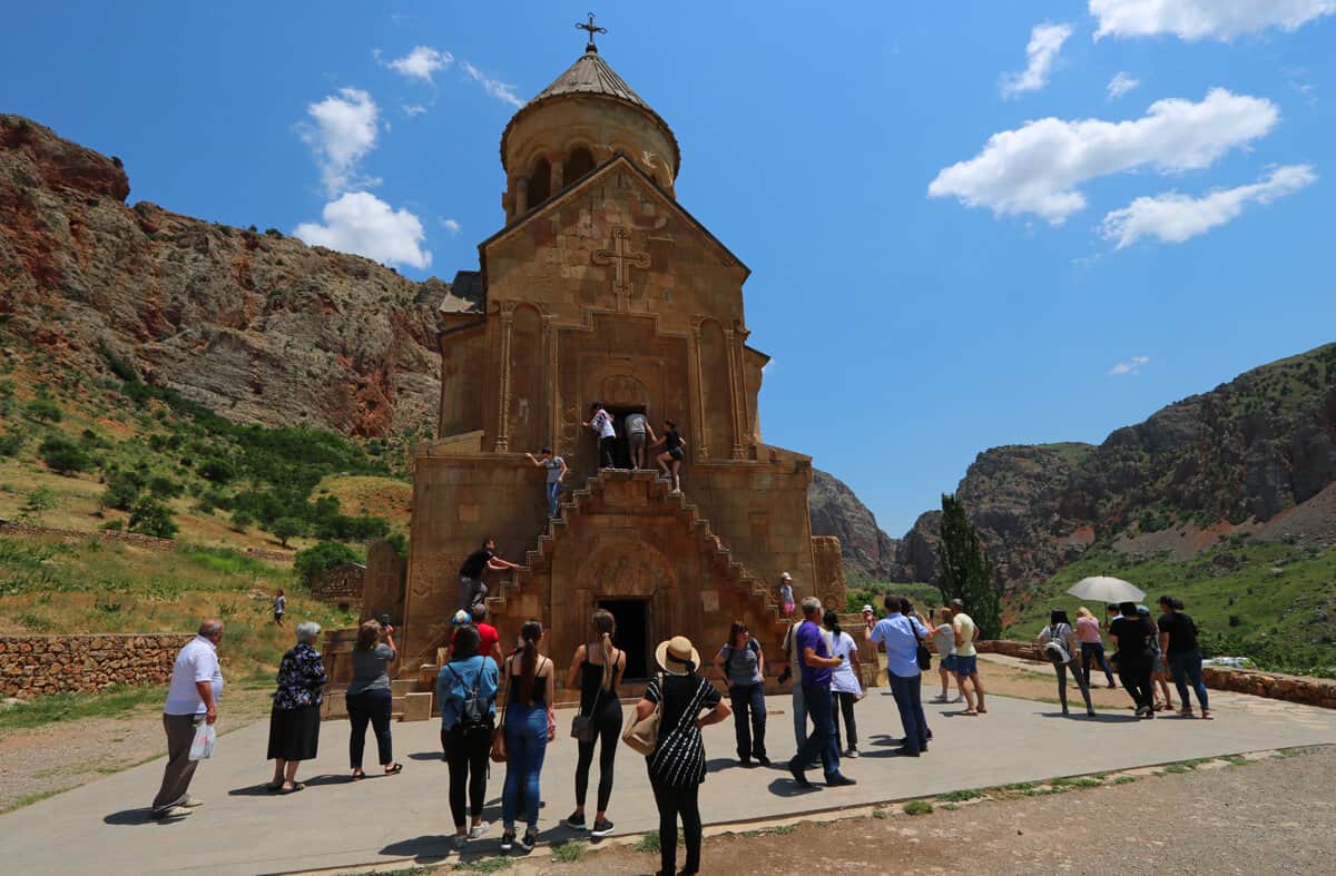 Noravank Monastery, 6 Must See Attractions in Armenia