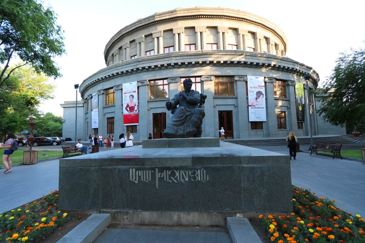 Yerevan Opera Theatre. Why visit Yerevan