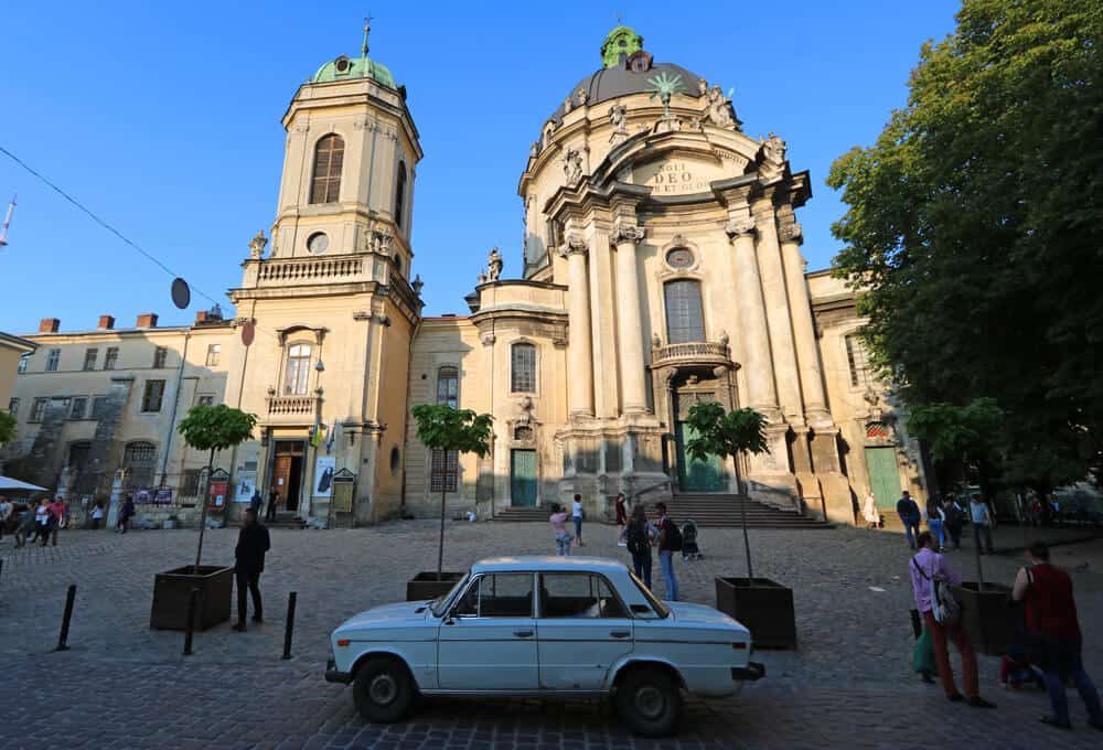 lada in front of the Dominican cathedral, Lviv