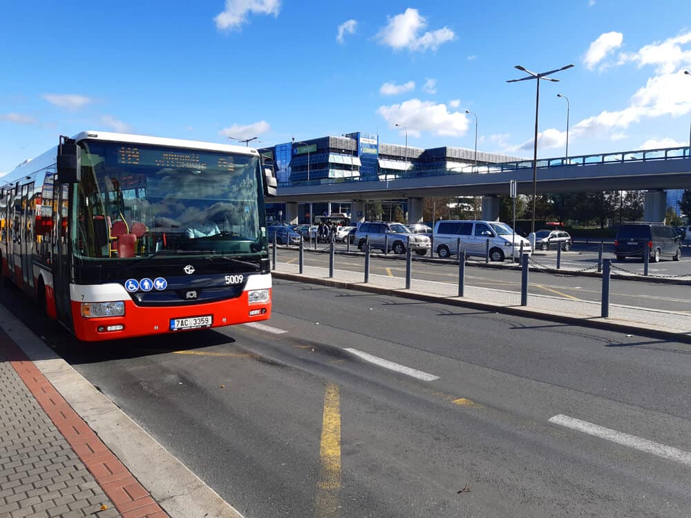 bus 119 from Prague Airport to city center