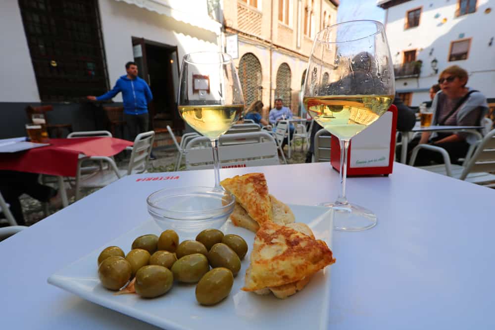 Free tapas in Granada Spain