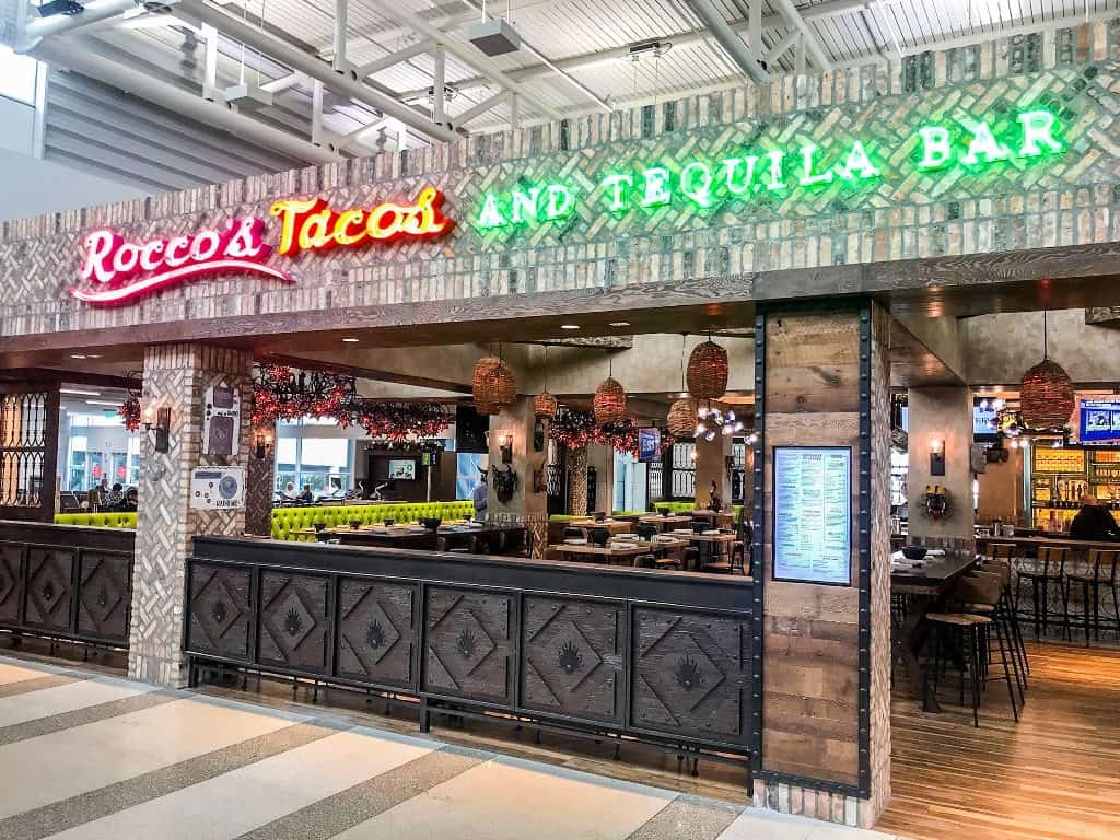 Restaurants at FLL