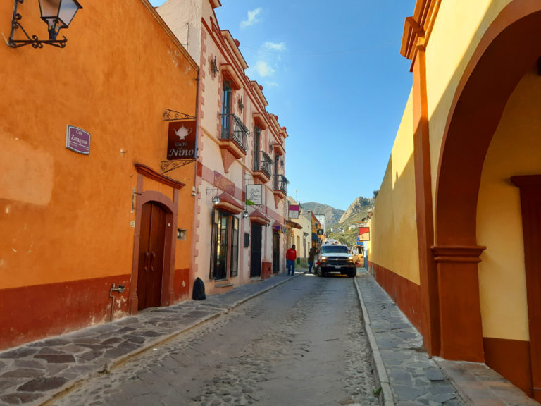 El Pueblo Mágico De Bernal