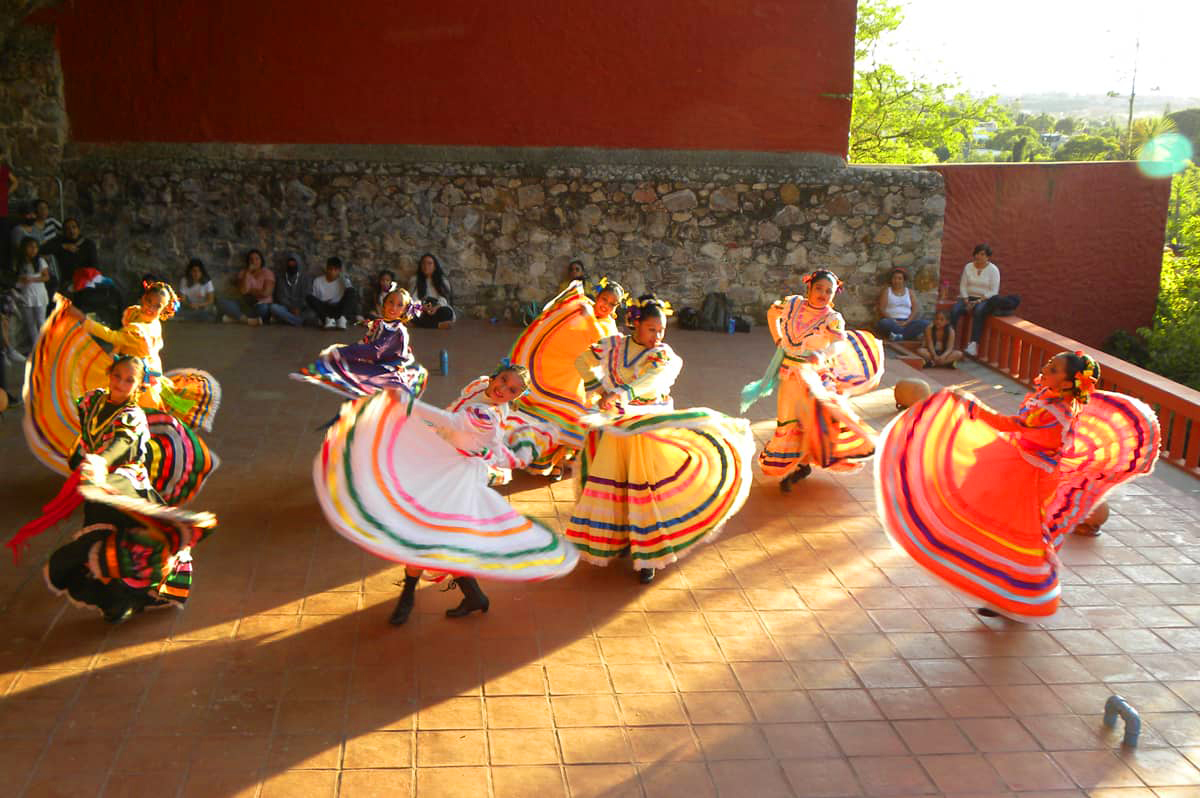 walking tour san miguel de allende