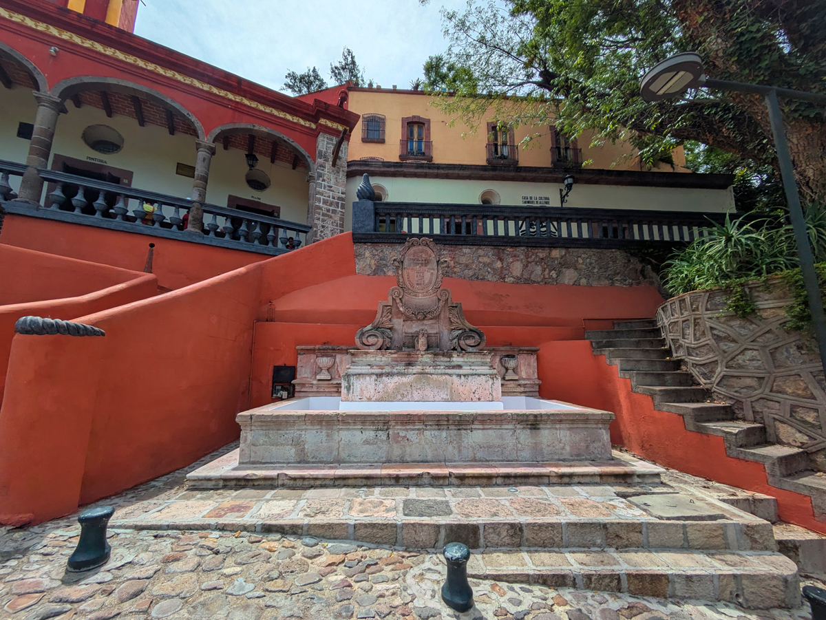 walking tour san miguel de allende