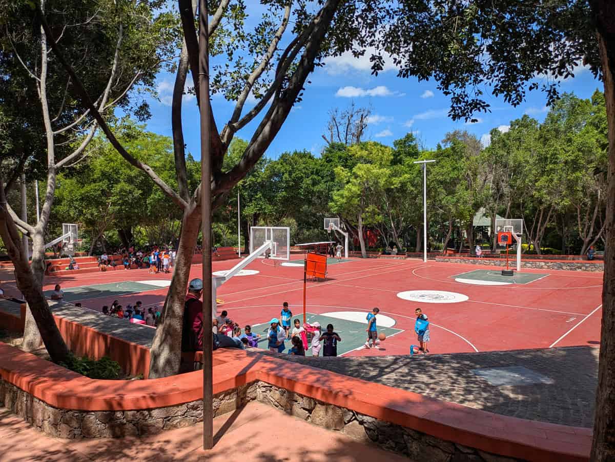 Photographic walking tour of San miguel de allende