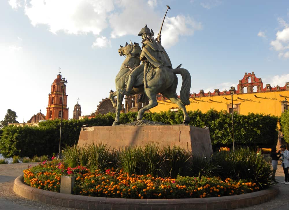 statue of Ignacio Allende 