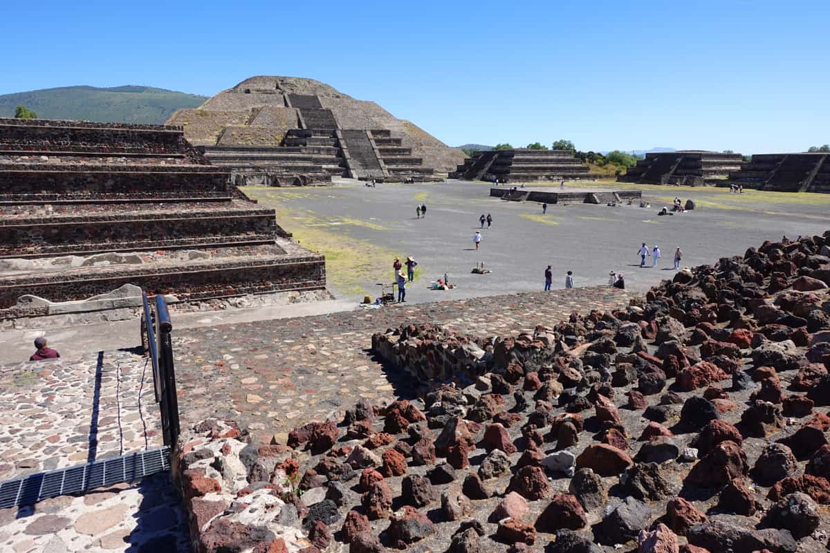 Visiting Teotihuacan the right way
