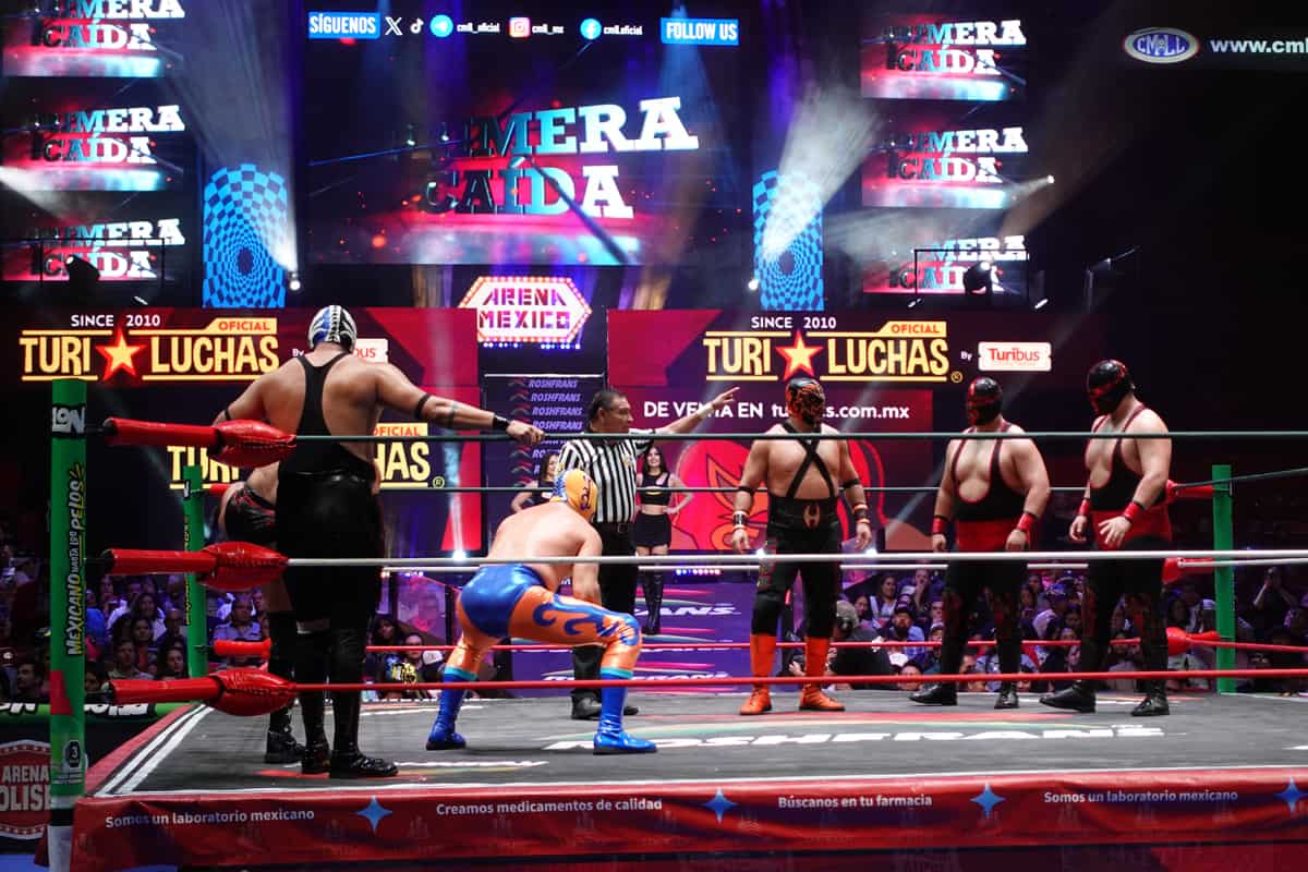 Experiencing Lucha libre in Mexico City!