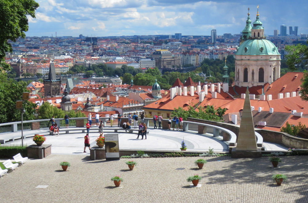 48 Things to See and Do in Prague