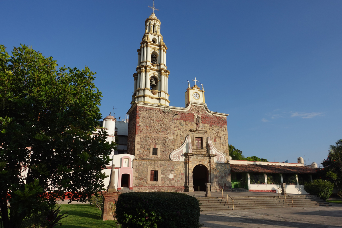 Lake Chapala or Tequila tour from Guadalajara