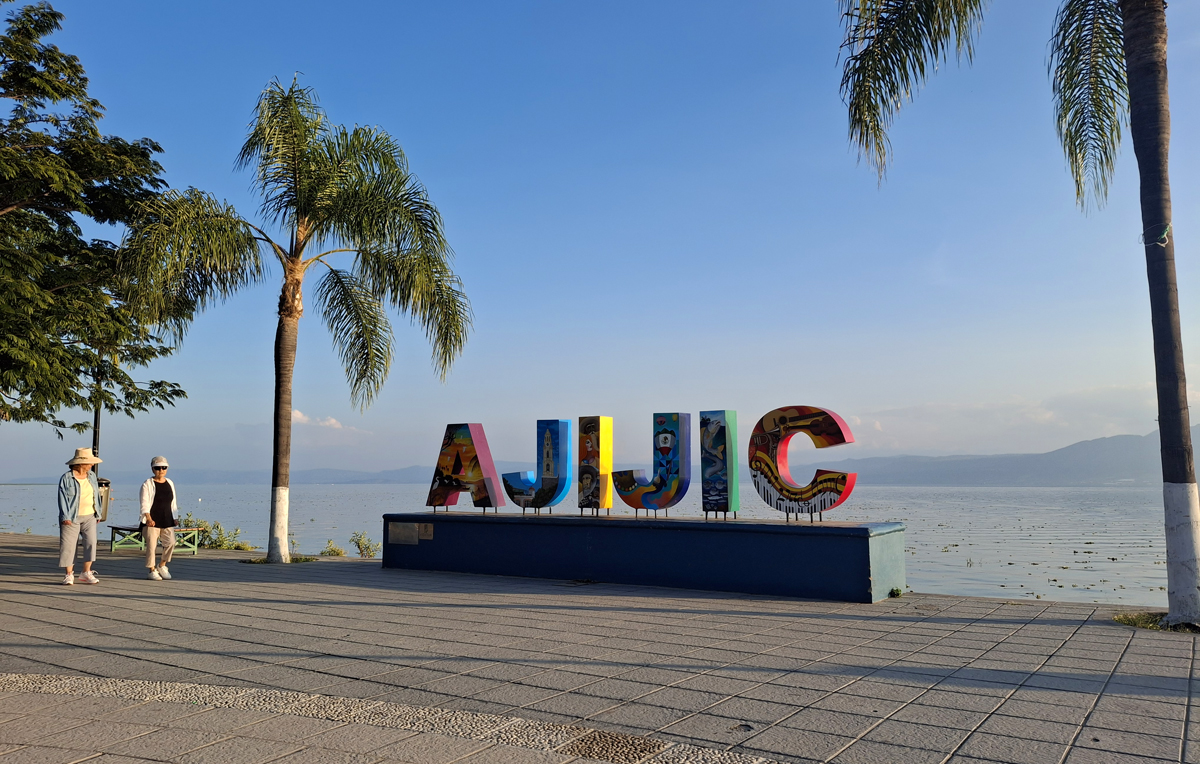 Lake Chapala scenery