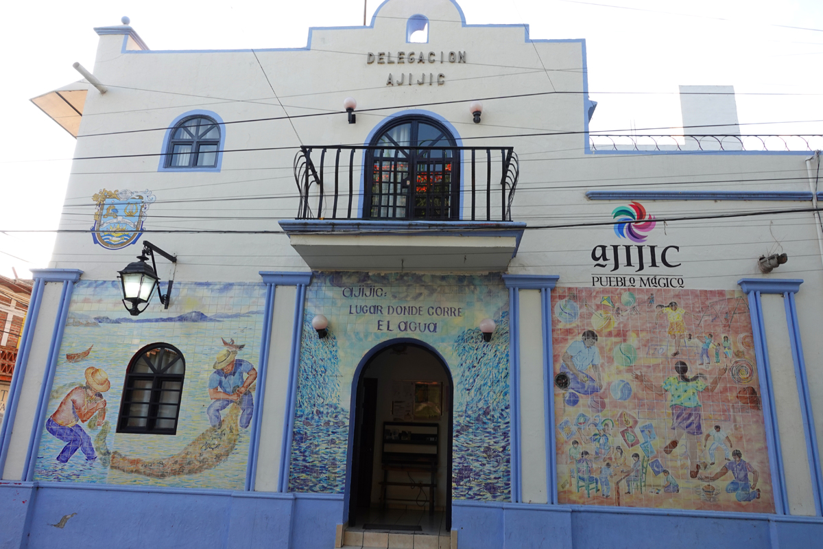 Murals in Ajijic