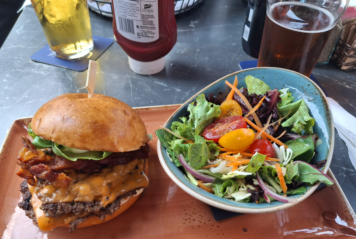 where to eat in Ottawa