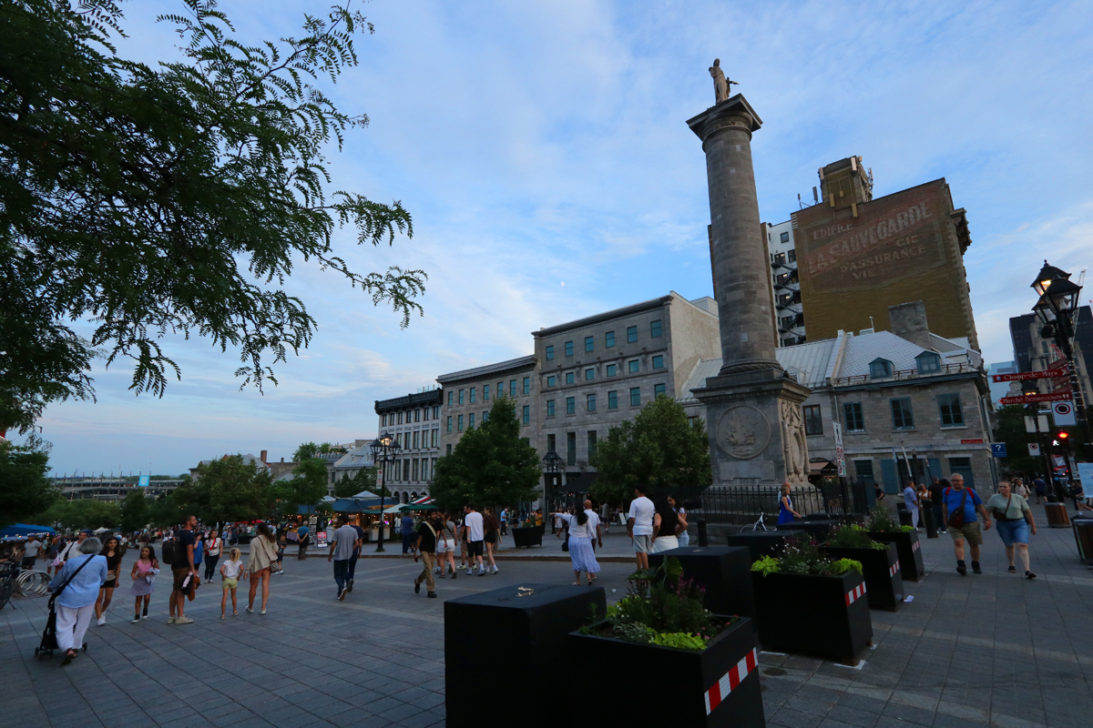 Place Jacques cartier Montreal