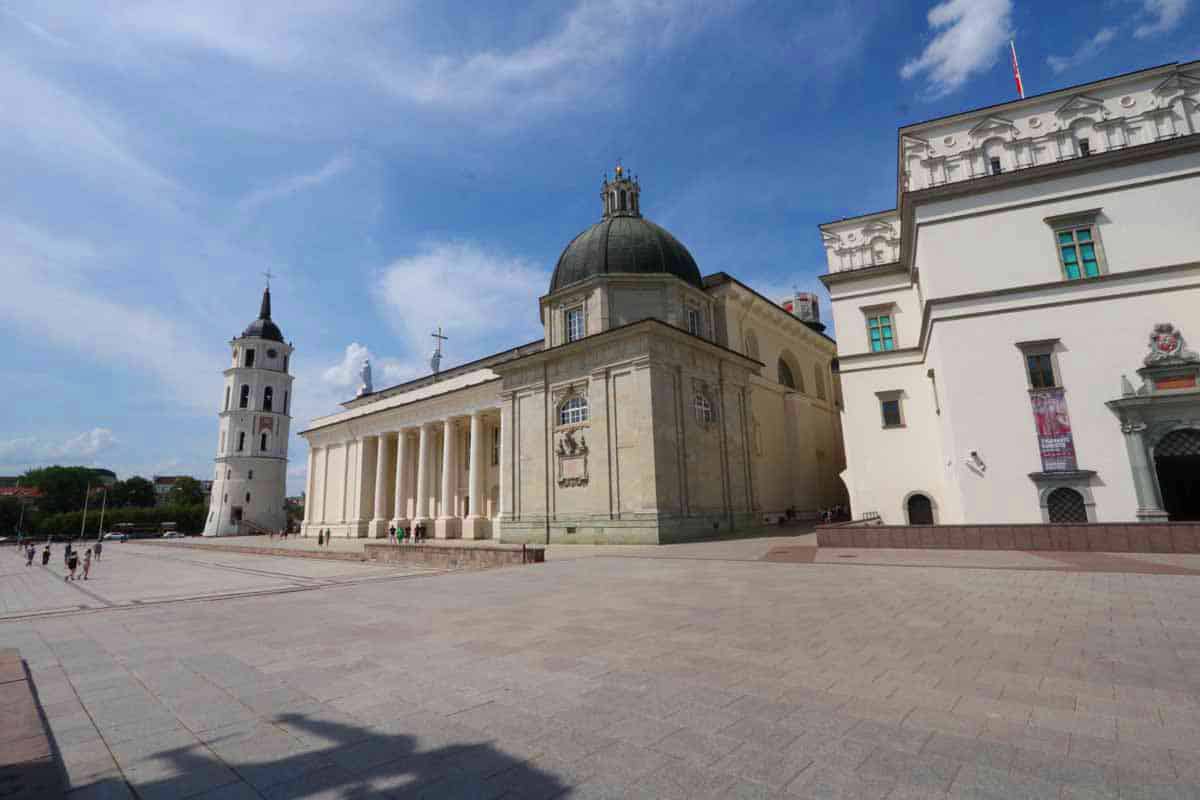 Top 10 Underrated Towns and Cities Every Traveler Should Visit Before 2030