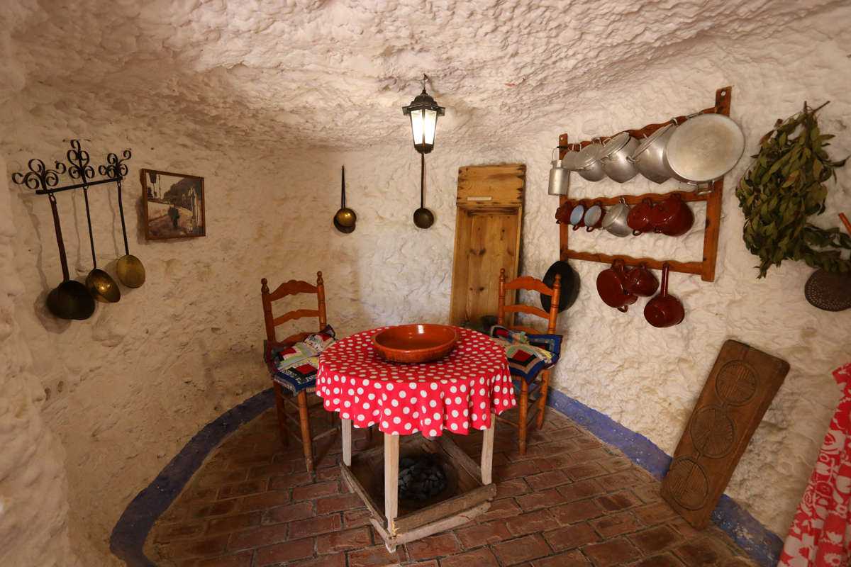 The 20 Best Things to See and Do in Granada (Spain)