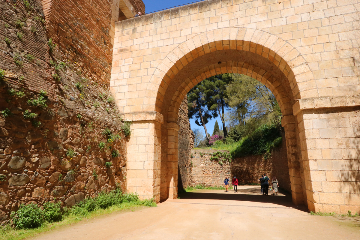 The 20 Best Things to See and Do in Granada (Spain)